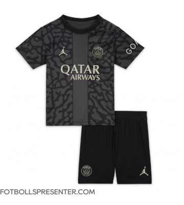 Paris Saint-Germain Tredje tröja Barn 2023-24 Kortärmad (+ korta byxor)